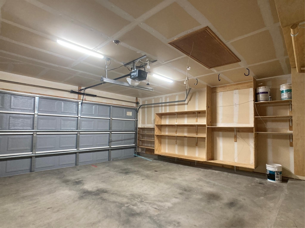 1009 Grey Castle Dr - Photo 28