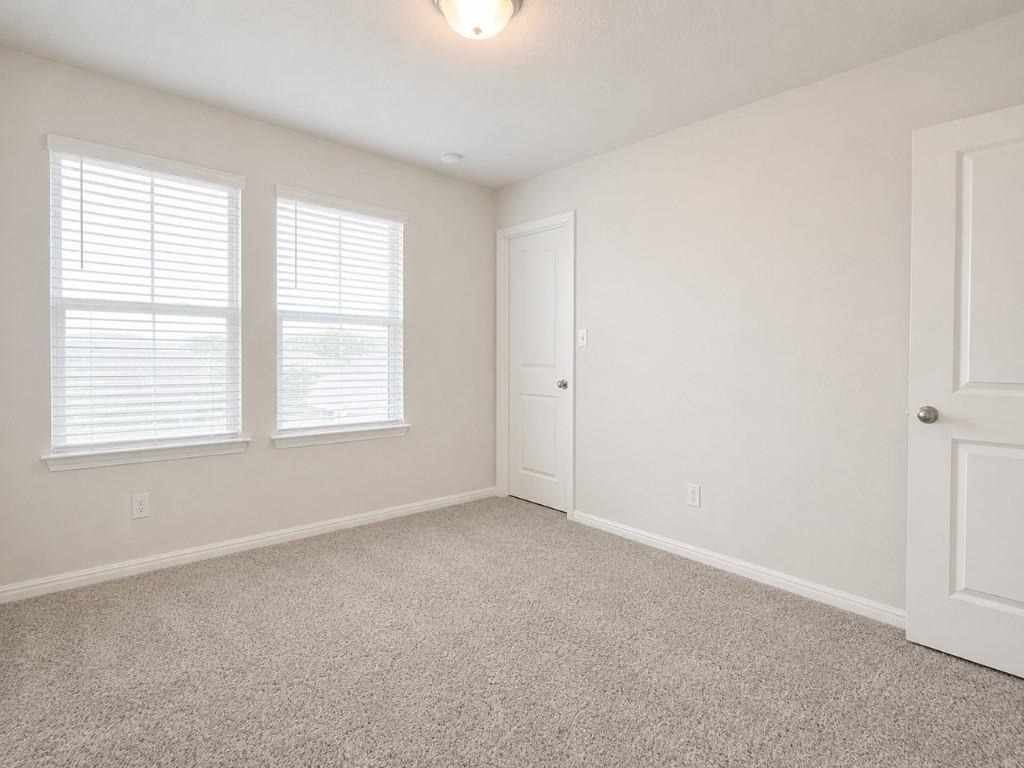 1600 Longhorn Ranch Dr - Photo 18