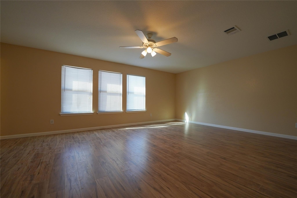 5520 Alomar Cv - Photo 17