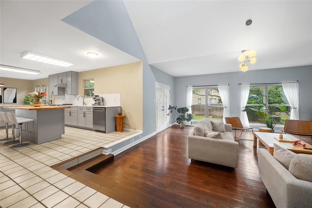 10511 Tweedsmuir Dr - Photo 14