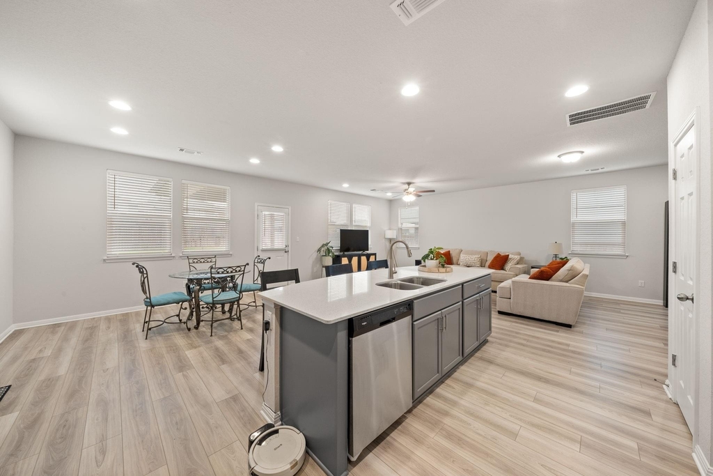 3200 College Park Dr - Photo 8