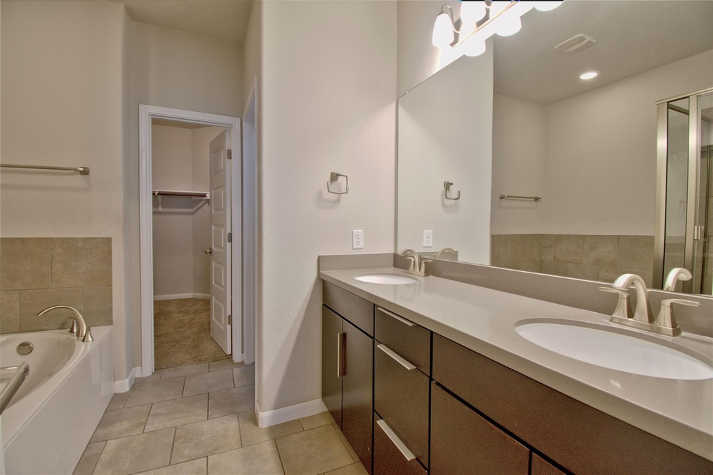 504 Hummingbird Ln - Photo 13