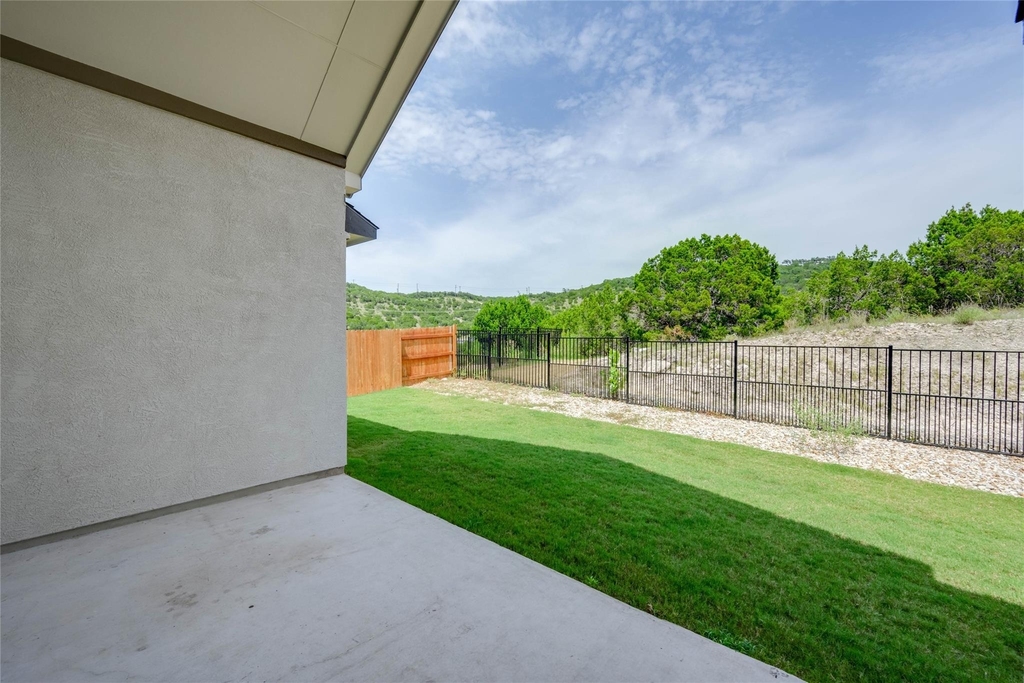 5417 Flowing Brook Cv - Photo 32