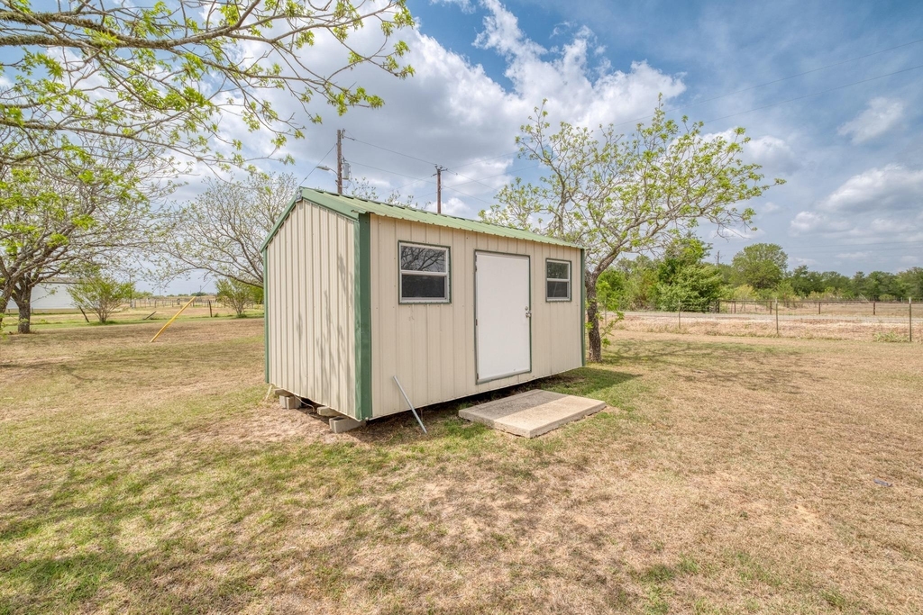 2950 County Road 484 Rd - Photo 23