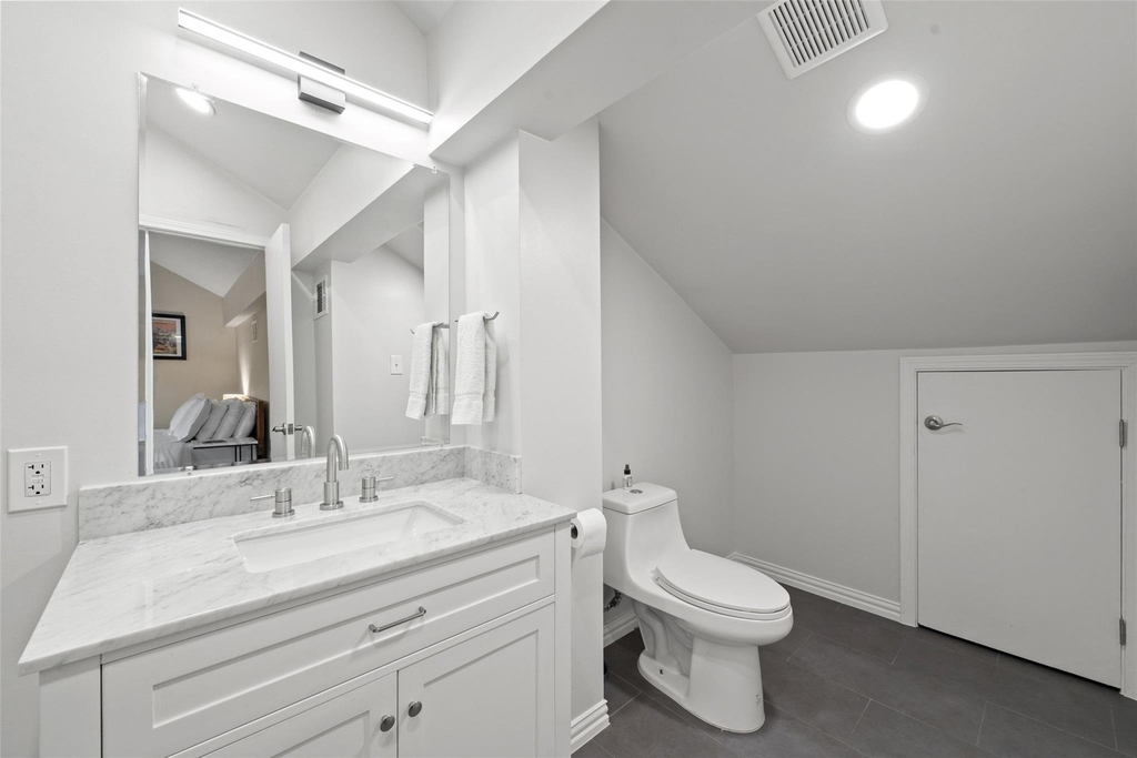 1500 Woodlawn Blvd - Photo 14