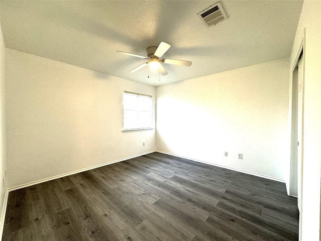 115 Killian Loop - Photo 11