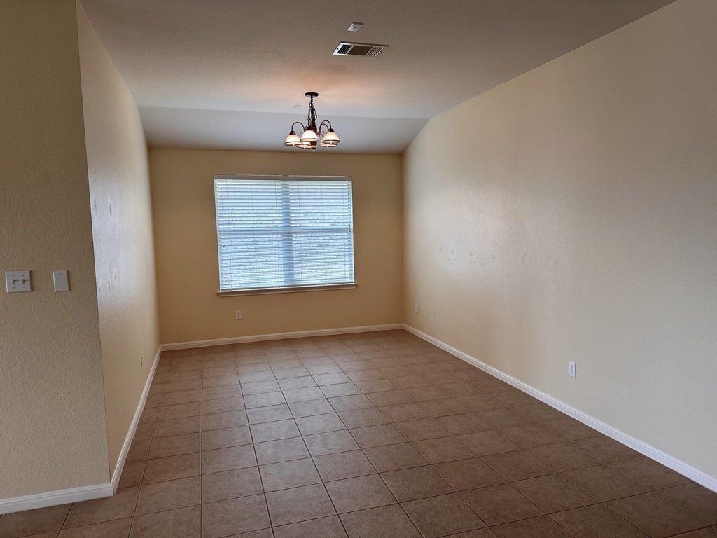 15008 Fernhill Dr - Photo 11