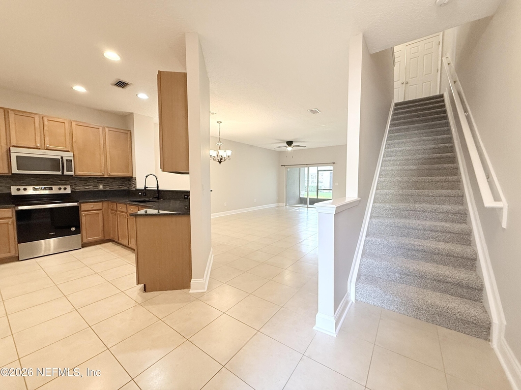 12301 Kernan Forest Boulevard - Photo 4