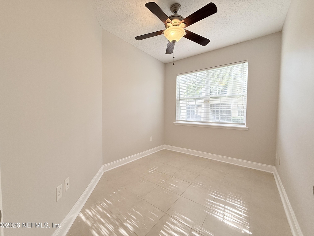 12301 Kernan Forest Boulevard - Photo 15