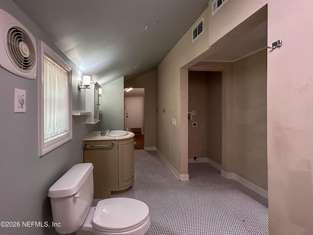 3944 Boone Park Avenue - Photo 14