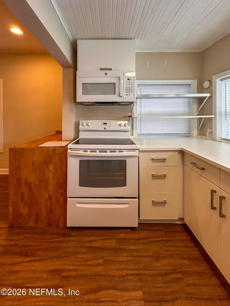 3944 Boone Park Avenue - Photo 7