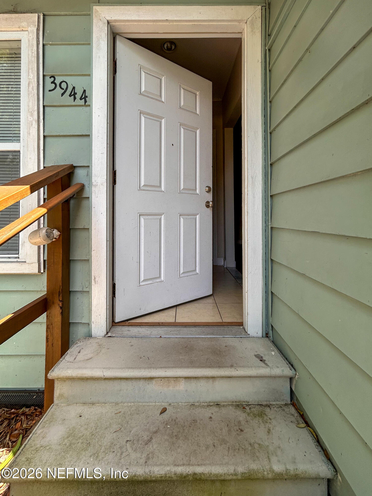 3944 Boone Park Avenue - Photo 2