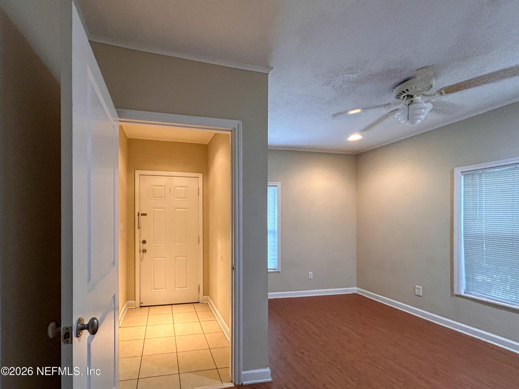 3944 Boone Park Avenue - Photo 10