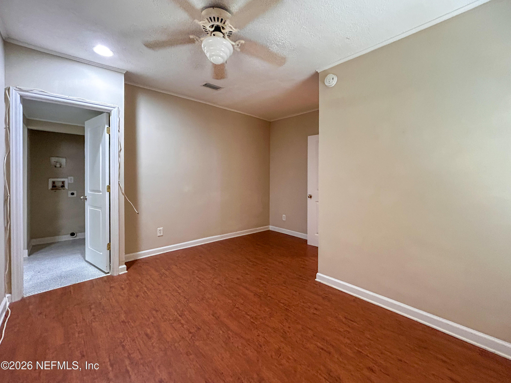 3944 Boone Park Avenue - Photo 11