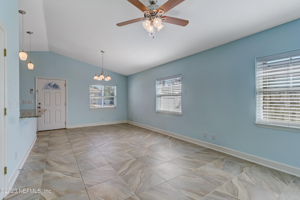 2110 3rd Street - Photo 11