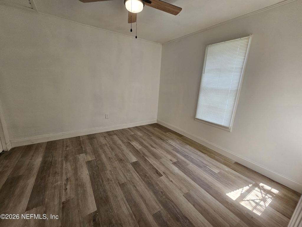 3920 N Davis Street - Photo 11