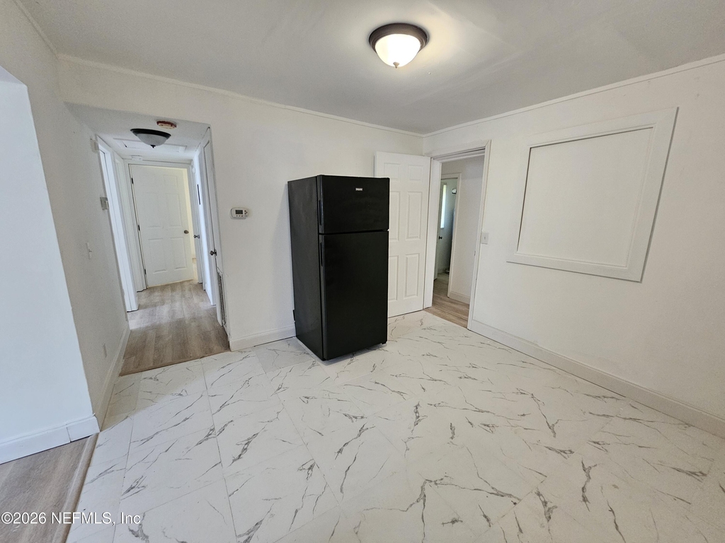 2269 Hartridge Street - Photo 2