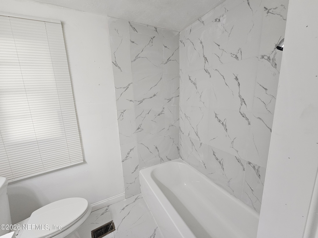 2269 Hartridge Street - Photo 4