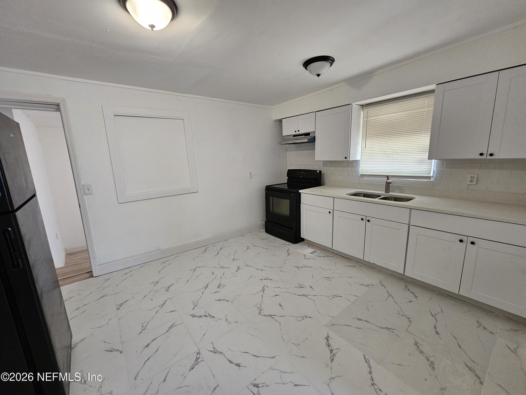 2269 Hartridge Street - Photo 1