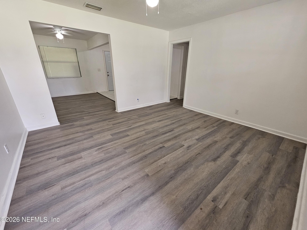 11226 Inez Drive - Photo 7