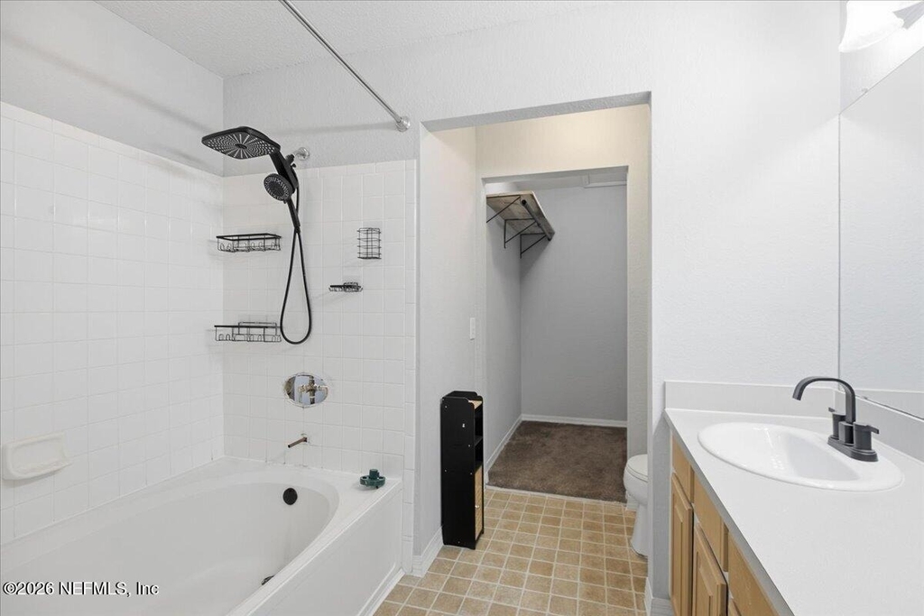 13700 Richmond Park Drive N - Photo 13