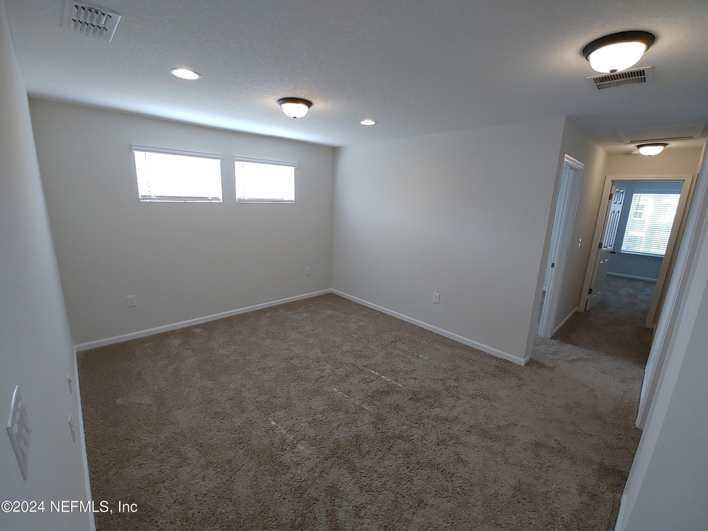 11253 Minnetta Court - Photo 14