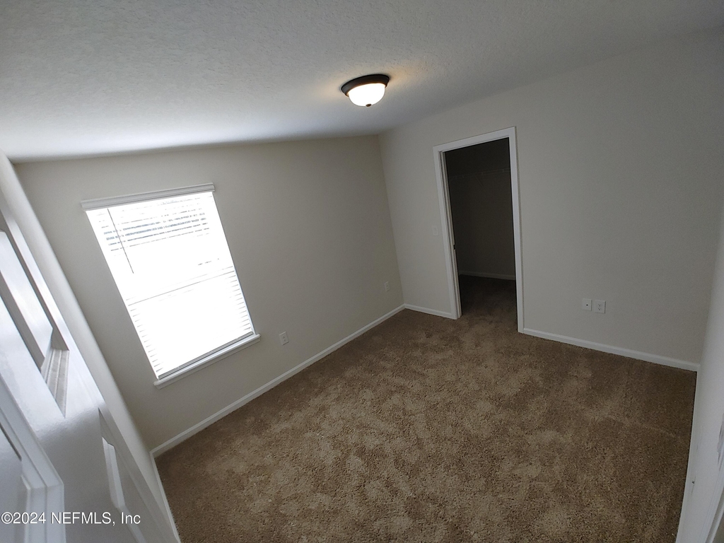11253 Minnetta Court - Photo 17