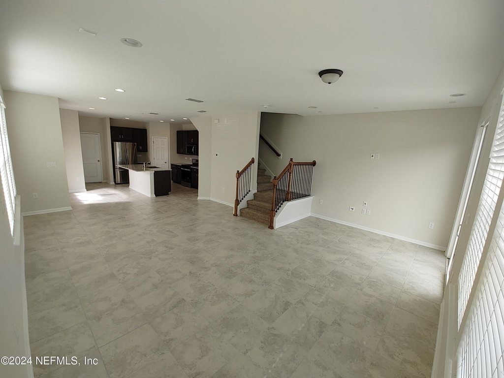 11253 Minnetta Court - Photo 13