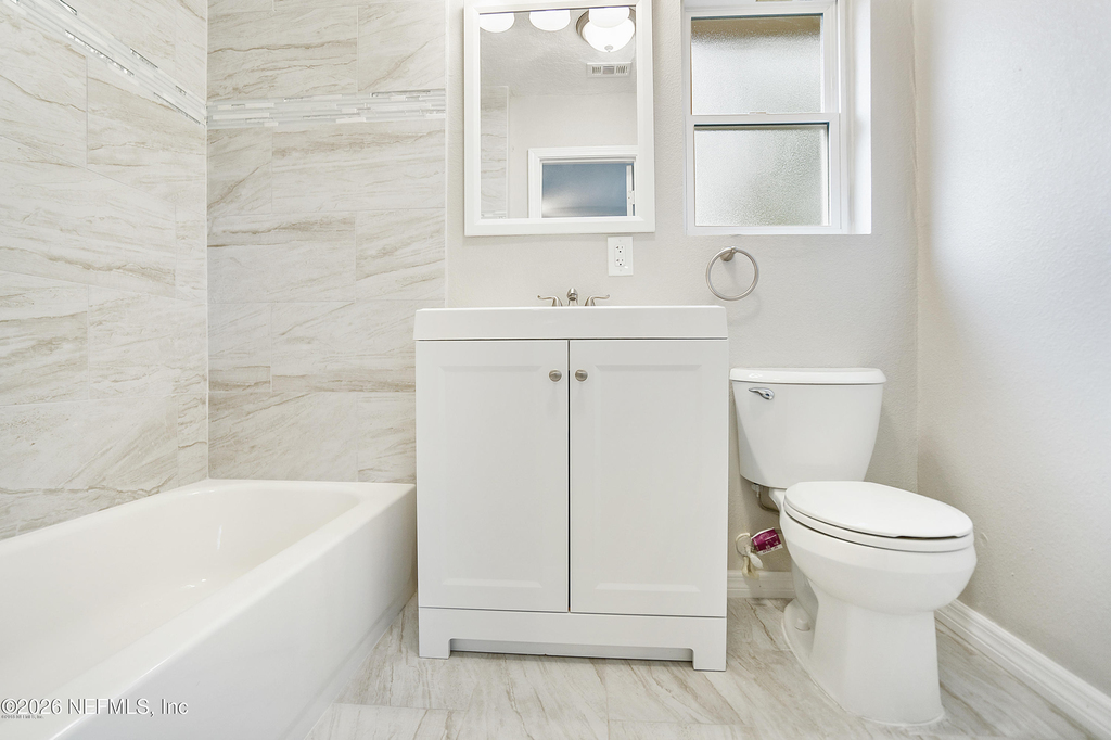 7804 Jolliet Drive - Photo 9