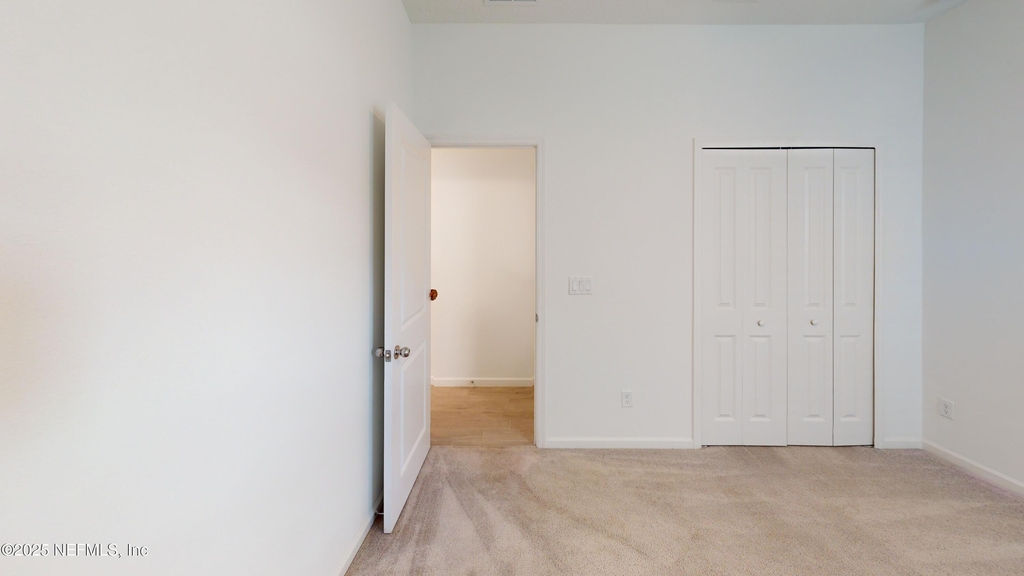 6896 Friendship Fountain Avenue - Photo 14
