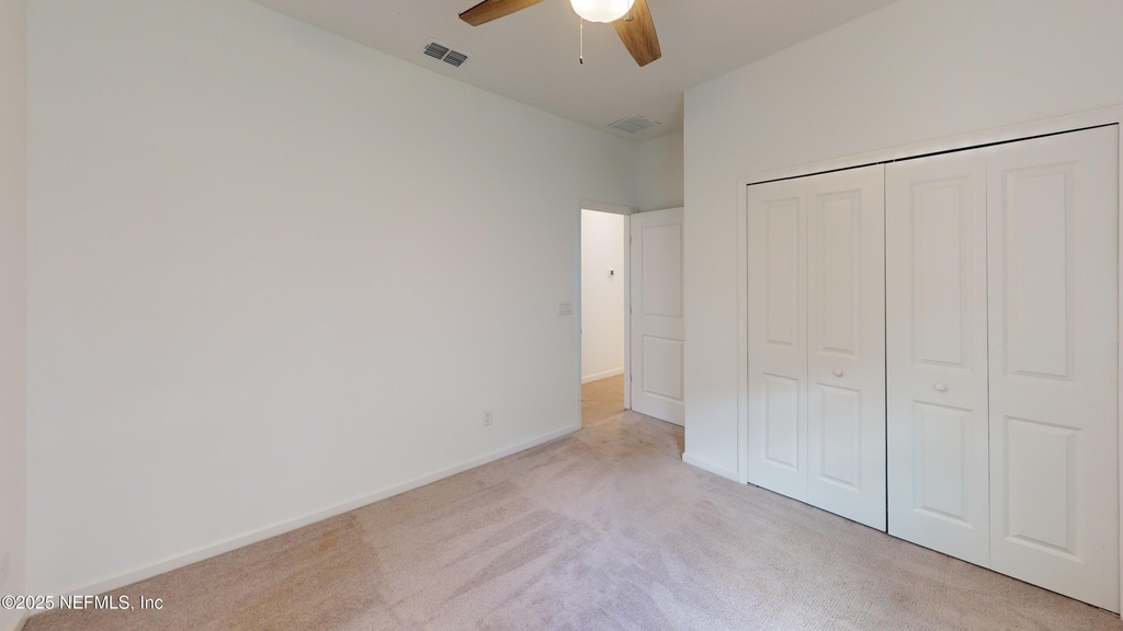 6896 Friendship Fountain Avenue - Photo 11