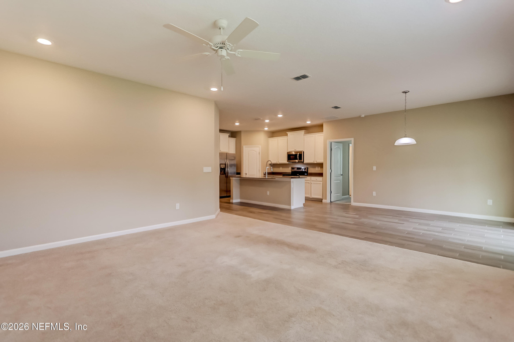 10386 Pavnes Creek Drive - Photo 16
