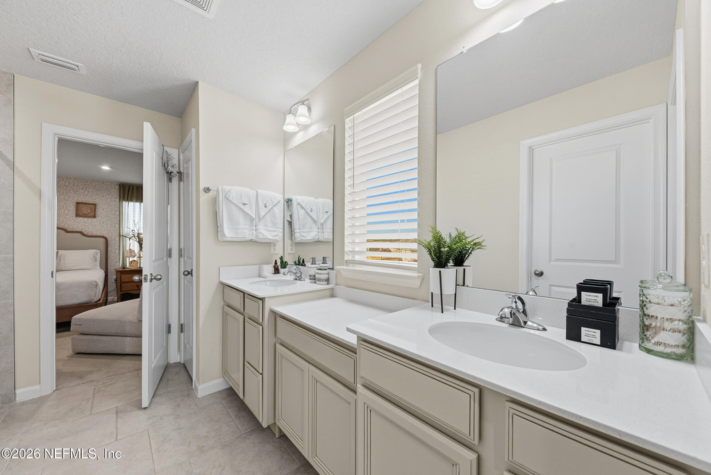 1052 Victoria Hills Court - Photo 17