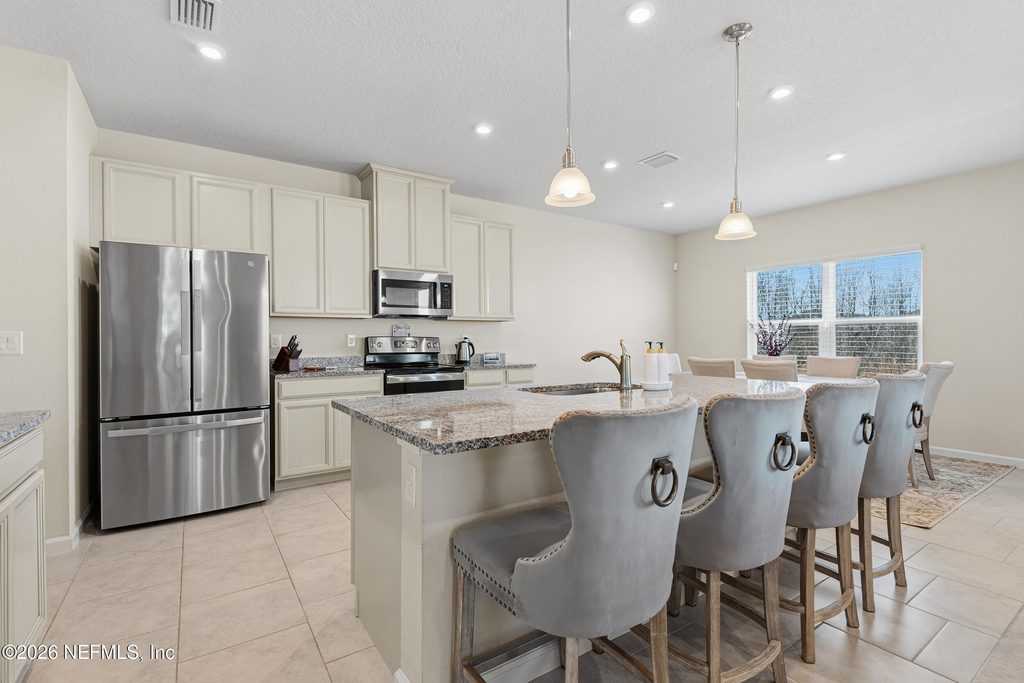 1052 Victoria Hills Court - Photo 7