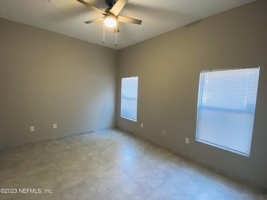 9505 Armelle Way - Photo 7