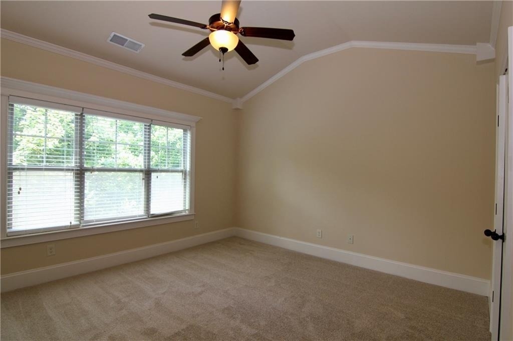 1660 Jardin Court - Photo 13