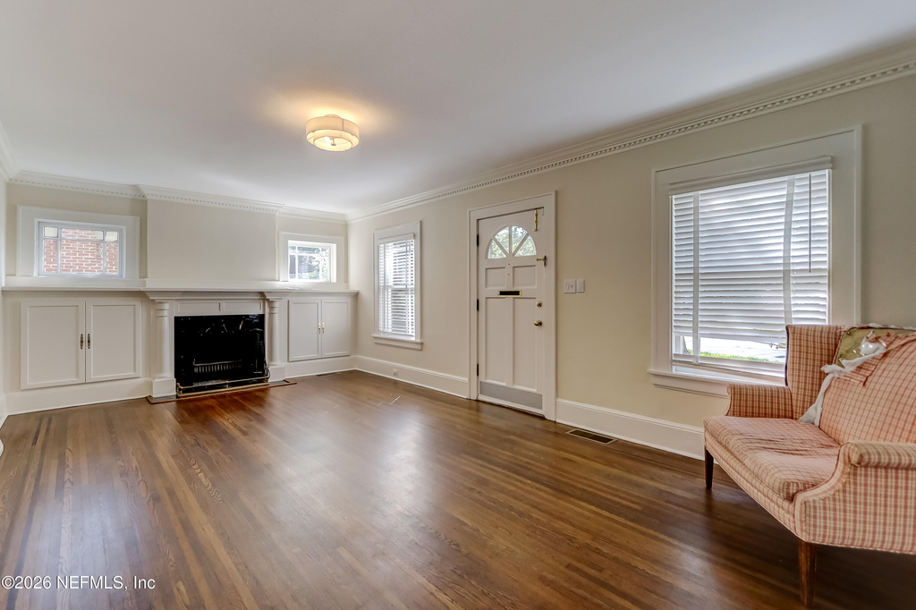 3684 Pine Street - Photo 7