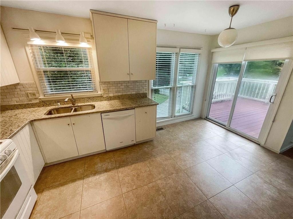 1454 Hembree Station Drive - Photo 9