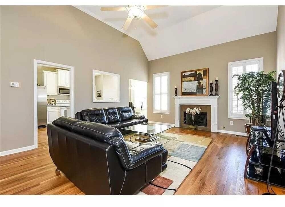 2479 Sandstone Place - Photo 3