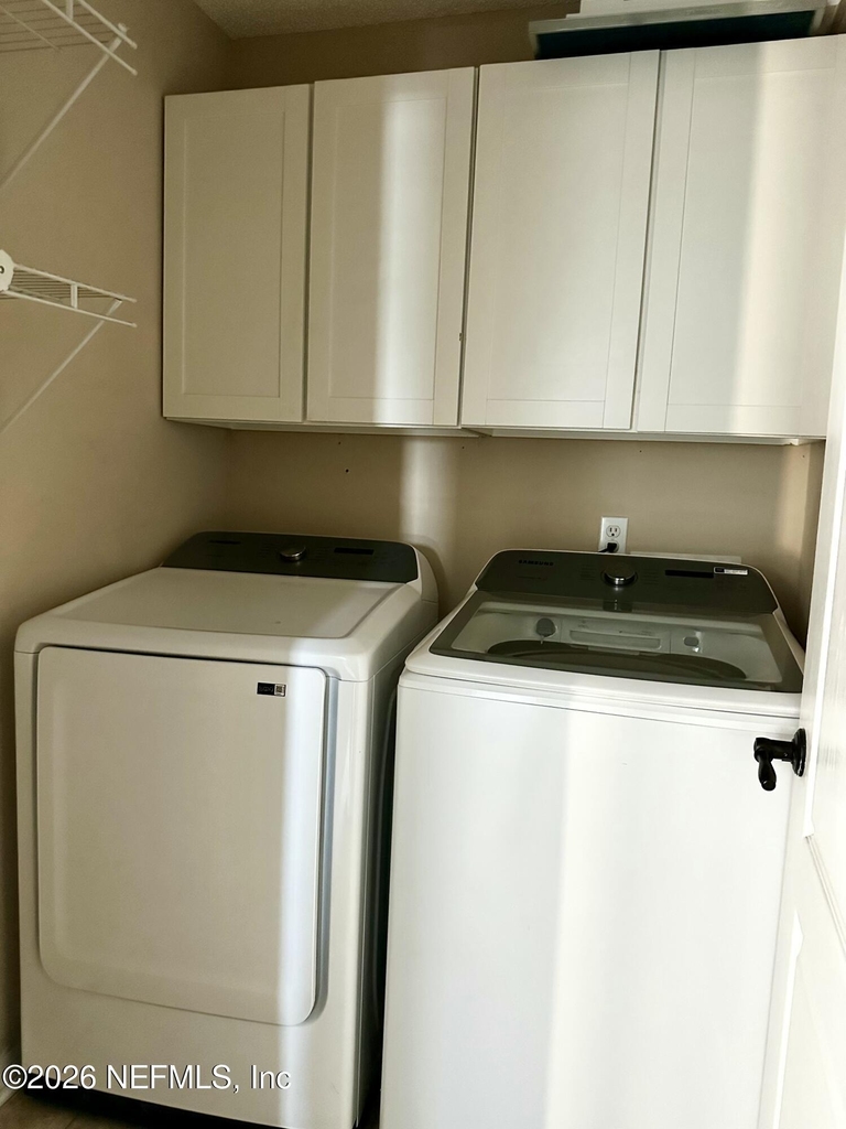 341 Redwood Lane - Photo 10