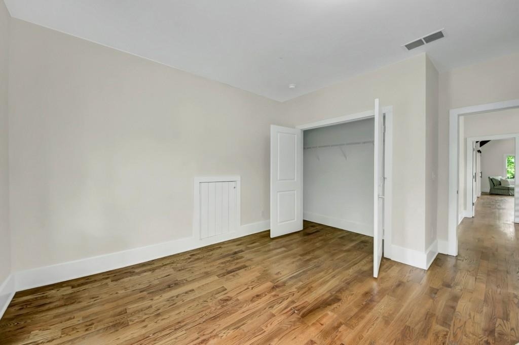 1442 Mercer Ave - Photo 32