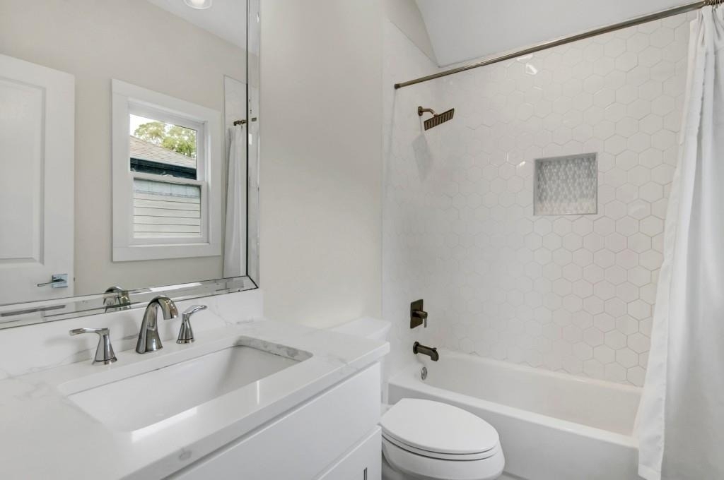 1442 Mercer Ave - Photo 28
