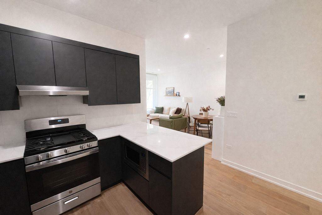 4513 N Clark Street - Photo 5
