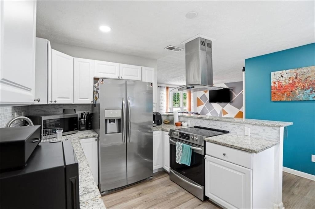 405 King Arthur Court - Photo 5