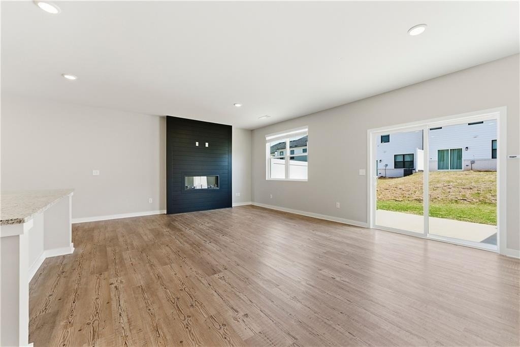 1905 Westwind Street - Photo 4