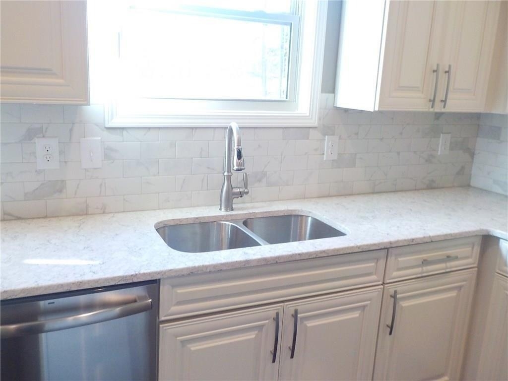 2485 Matlin Way - Photo 3