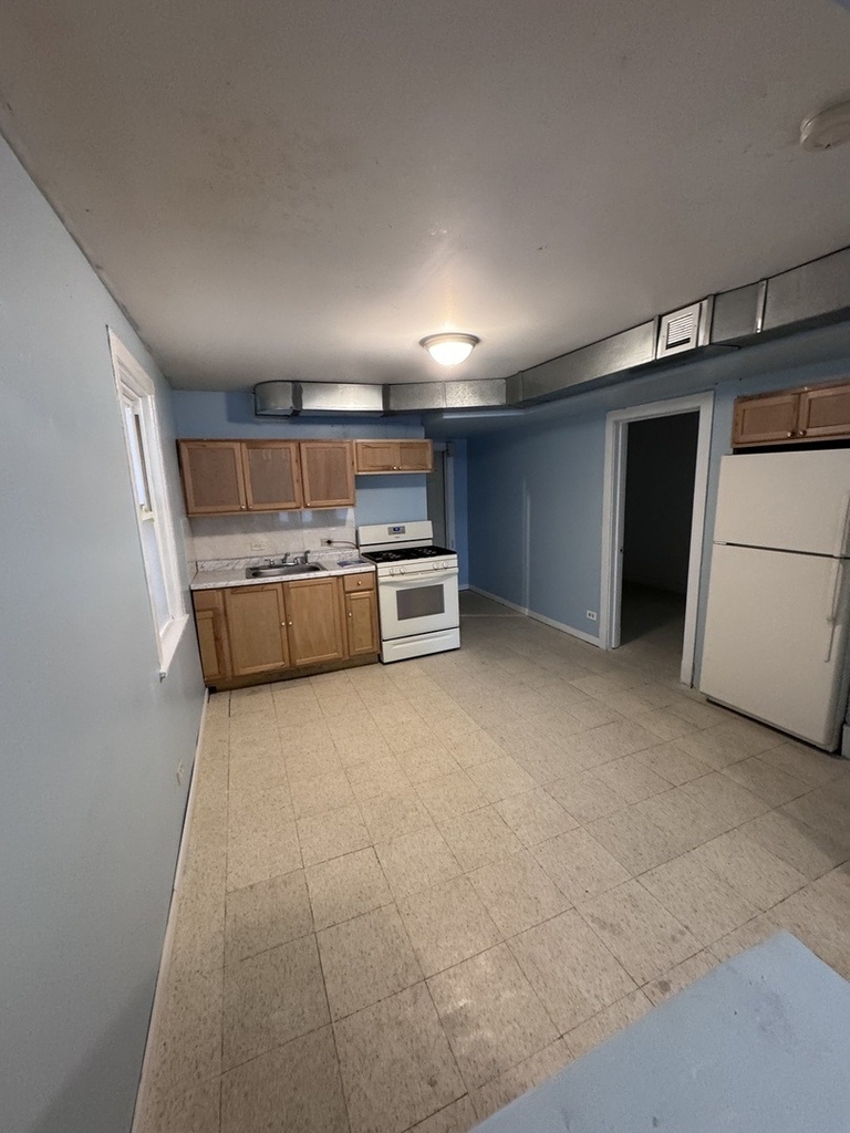 3717 W Dickens Avenue - Photo 5
