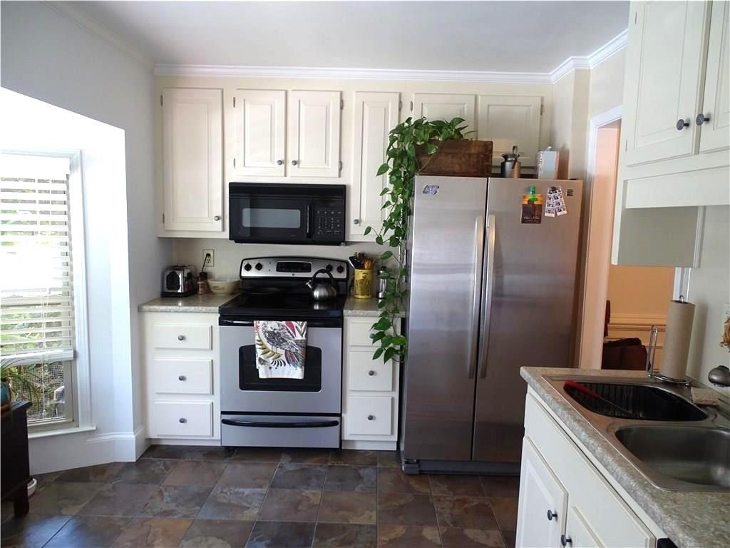 410 Forestgate Court - Photo 3