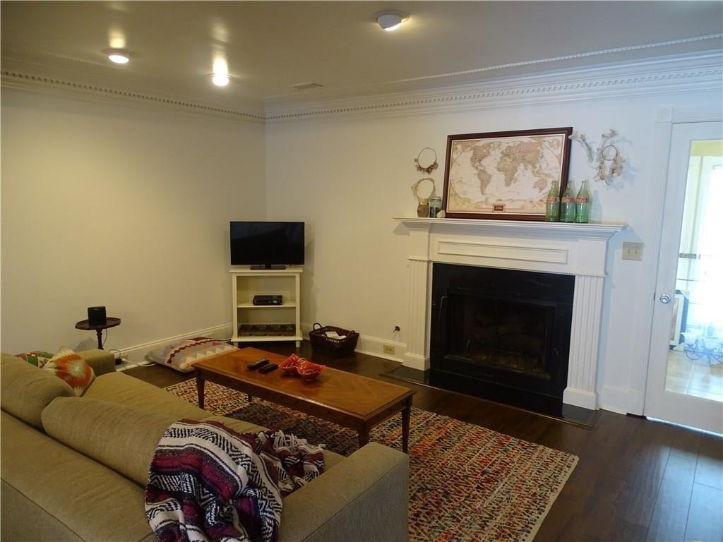 410 Forestgate Court - Photo 10