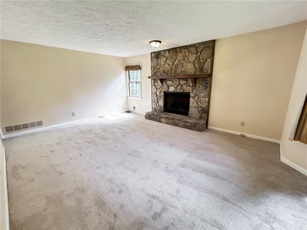 2491 Annandale Drive - Photo 2
